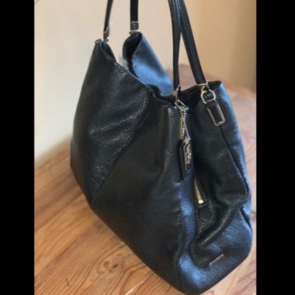 Coach Madison Phoebe Hobo Bag Black Pebbled Leather - Picture 1 of 8